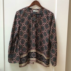 Abercrombie & Fitch flare sleeve blouse‎ woman’s size M